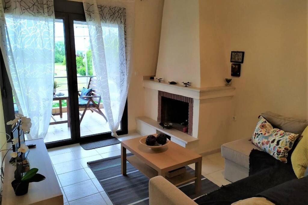 Maria'S House Apartment In Скала-Фуркас Экстерьер фото